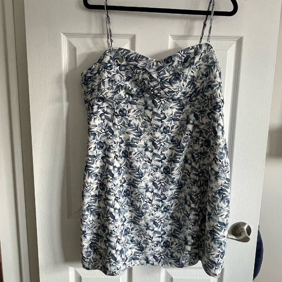 Abercrombie and Fitch Blue and White Citrus Dress - Size XL - Picture 1 of 7